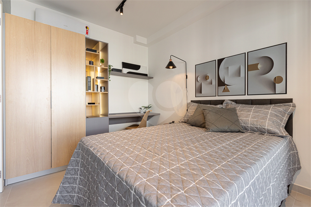 APARTAMENTO em PERDIZES