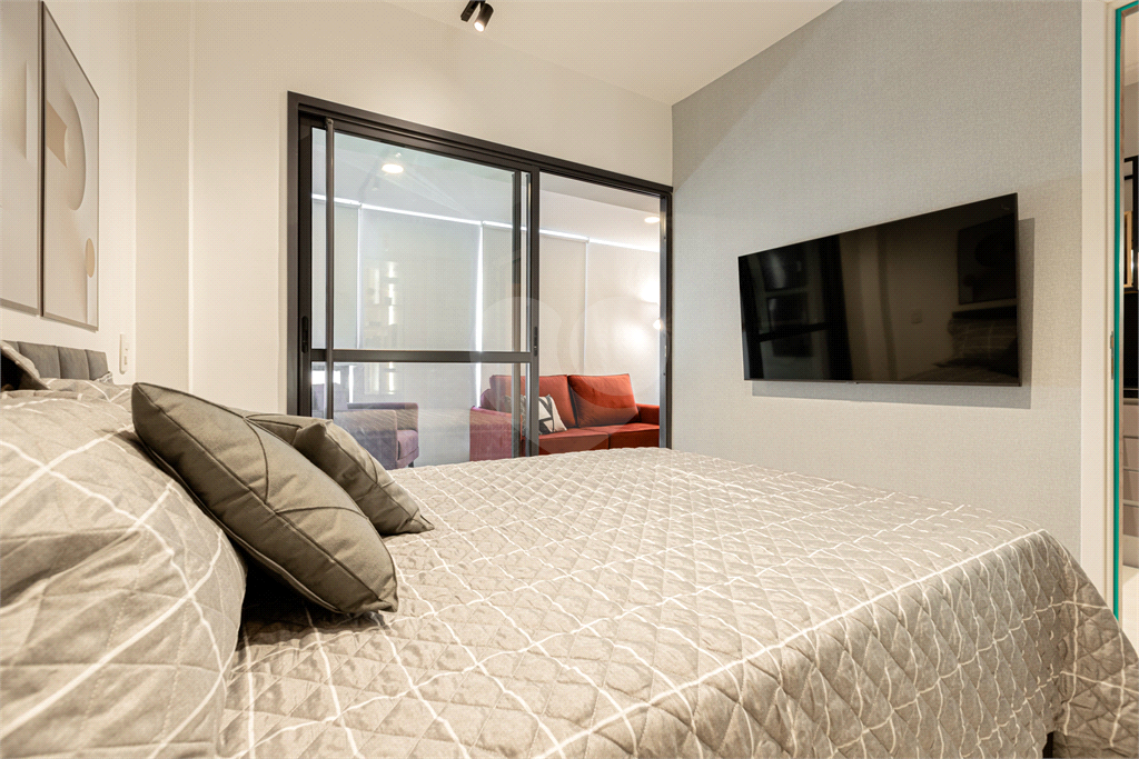 APARTAMENTO em PERDIZES