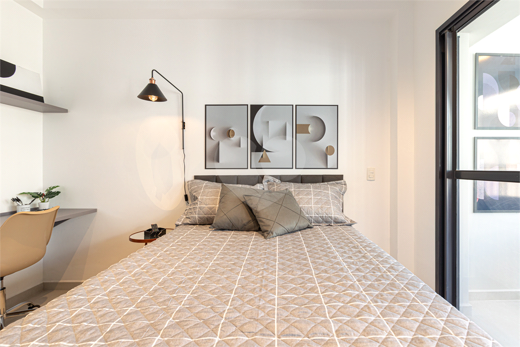 APARTAMENTO em PERDIZES