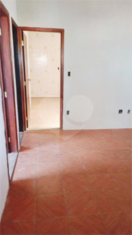 Casa à venda com 2 quartos, 104m² - Foto 4