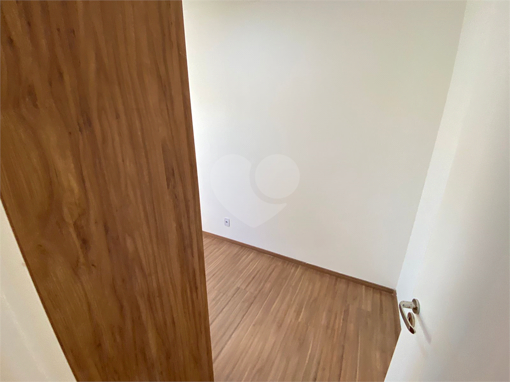 Apartamento à venda com 2 quartos, 83m² - Foto 9