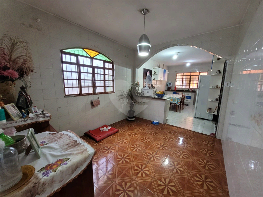 Casa à venda com 3 quartos, 158m² - Foto 8