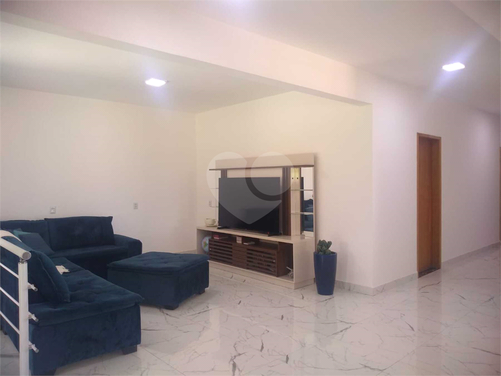 Chácara à venda com 4 quartos, 426m² - Foto 18