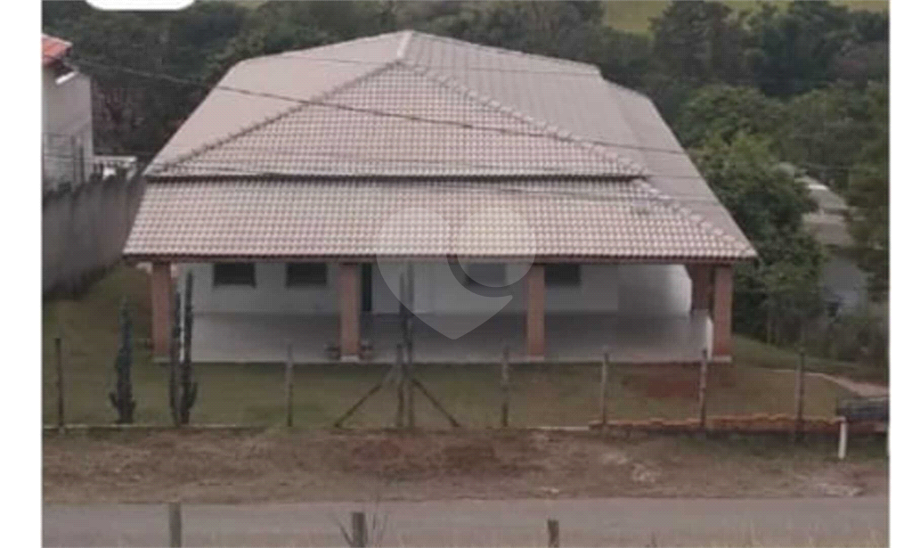 Chácara à venda com 4 quartos, 426m² - Foto 19