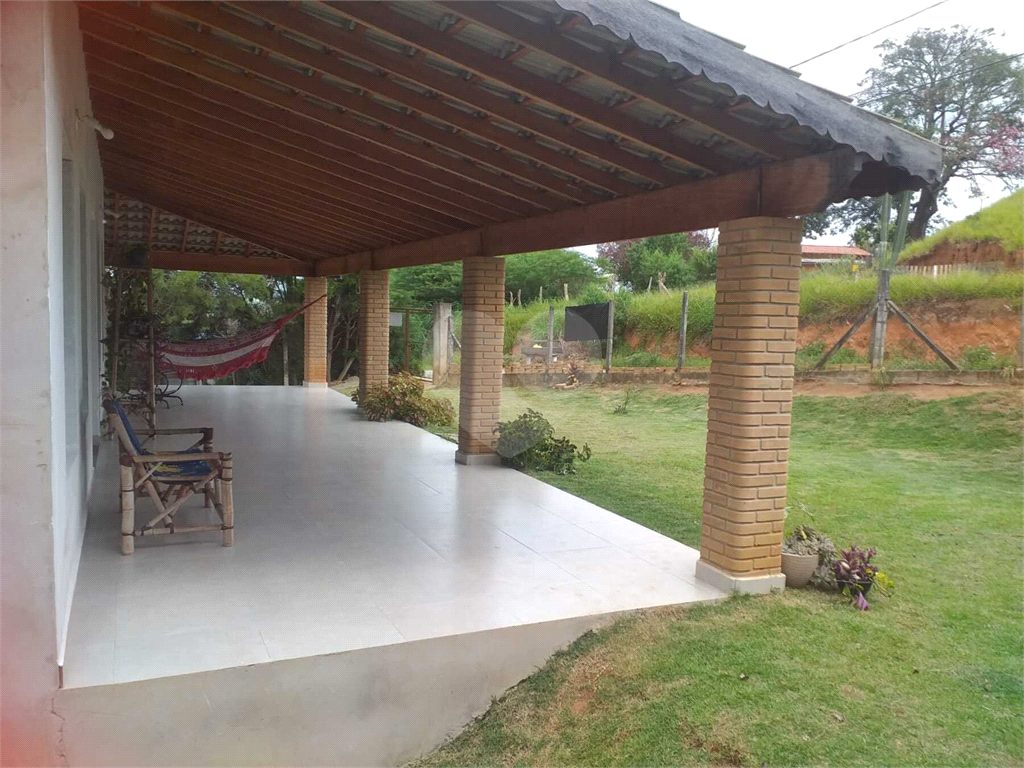 Chácara à venda com 4 quartos, 426m² - Foto 26
