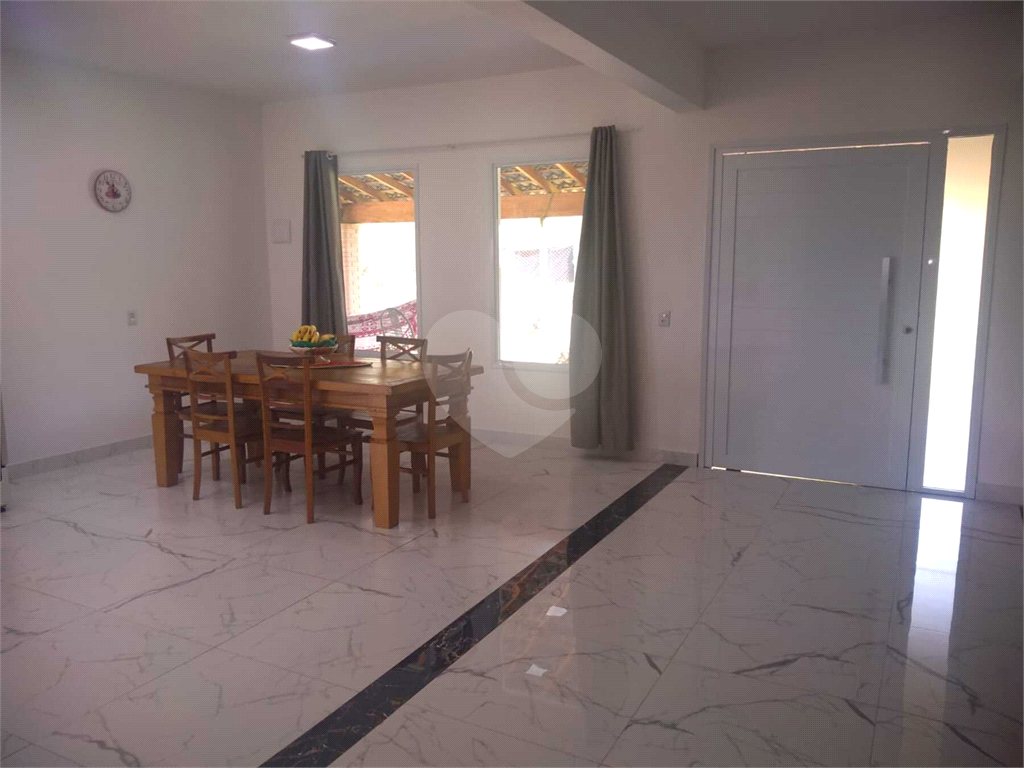 Chácara à venda com 4 quartos, 426m² - Foto 22