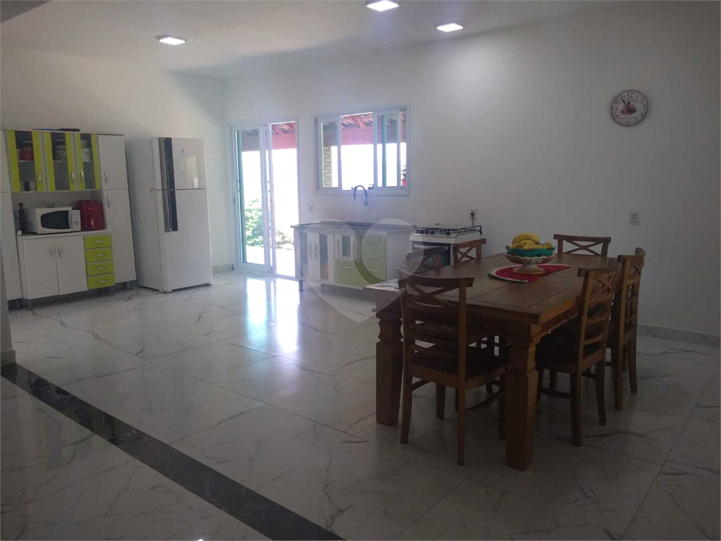 Chácara à venda com 4 quartos, 426m² - Foto 21