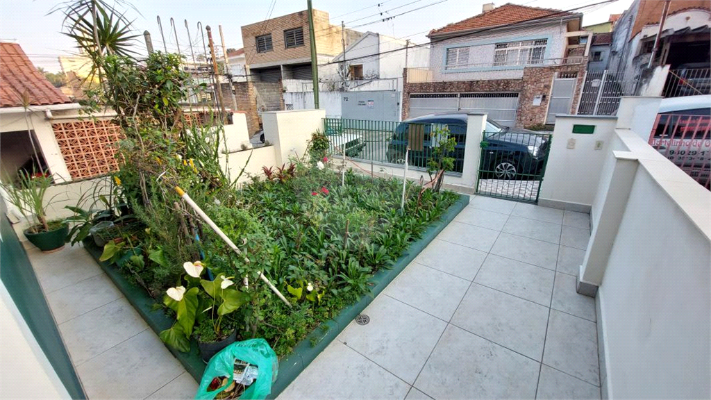 Térrea com 03 dormitórios, 01 suíte, 06 vagas - Tucuruvi/SP