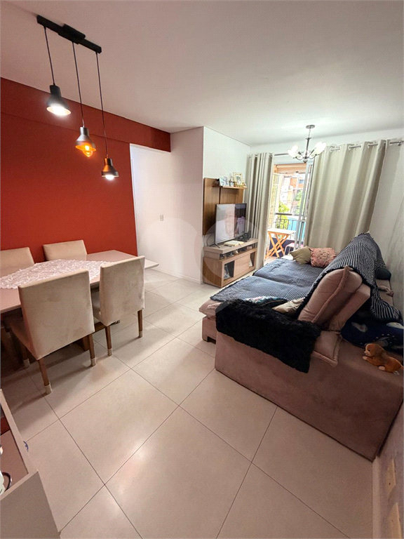 Apartamento na Parada Inglesa, 2 dormitórios 1 suíte e 2 vagas 