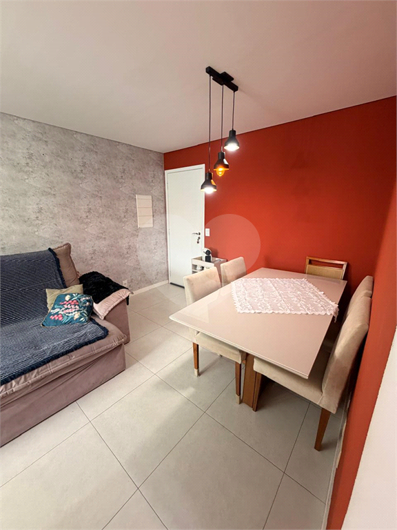 Apartamento na Parada Inglesa, 2 dormitórios 1 suíte e 2 vagas 