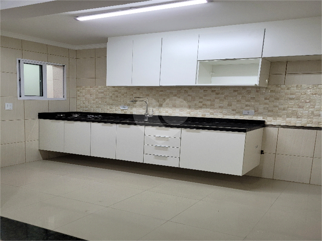 Sobrado  em Santo André, 3 Dorms, 1 suíte e 2 Vagas Paralelas