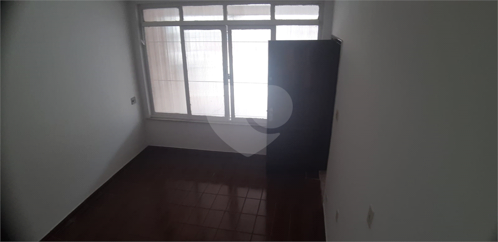 Sobrado à venda com 2 quartos, 120m² - Foto 3