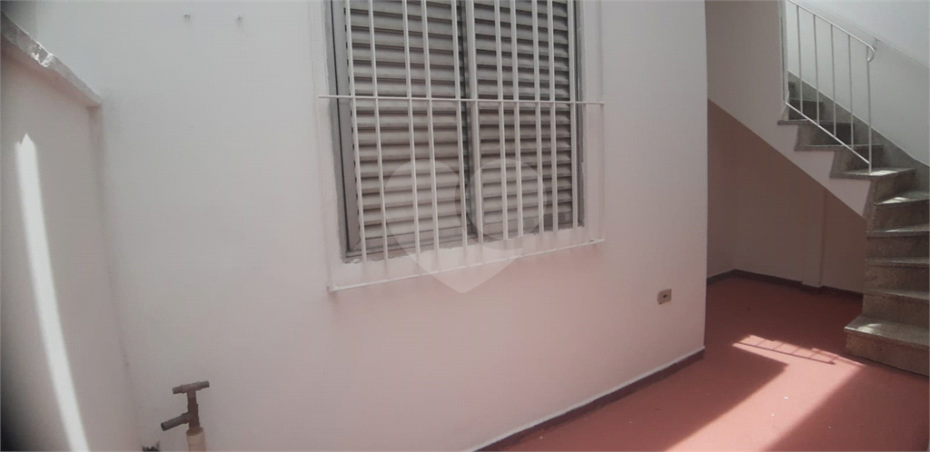 Sobrado à venda com 2 quartos, 120m² - Foto 19