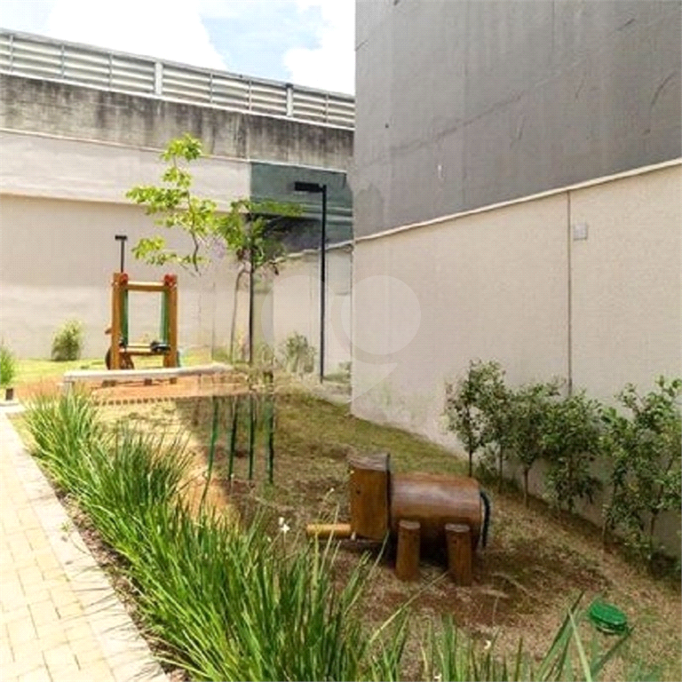 APARTAMENTO em CAMBUCI