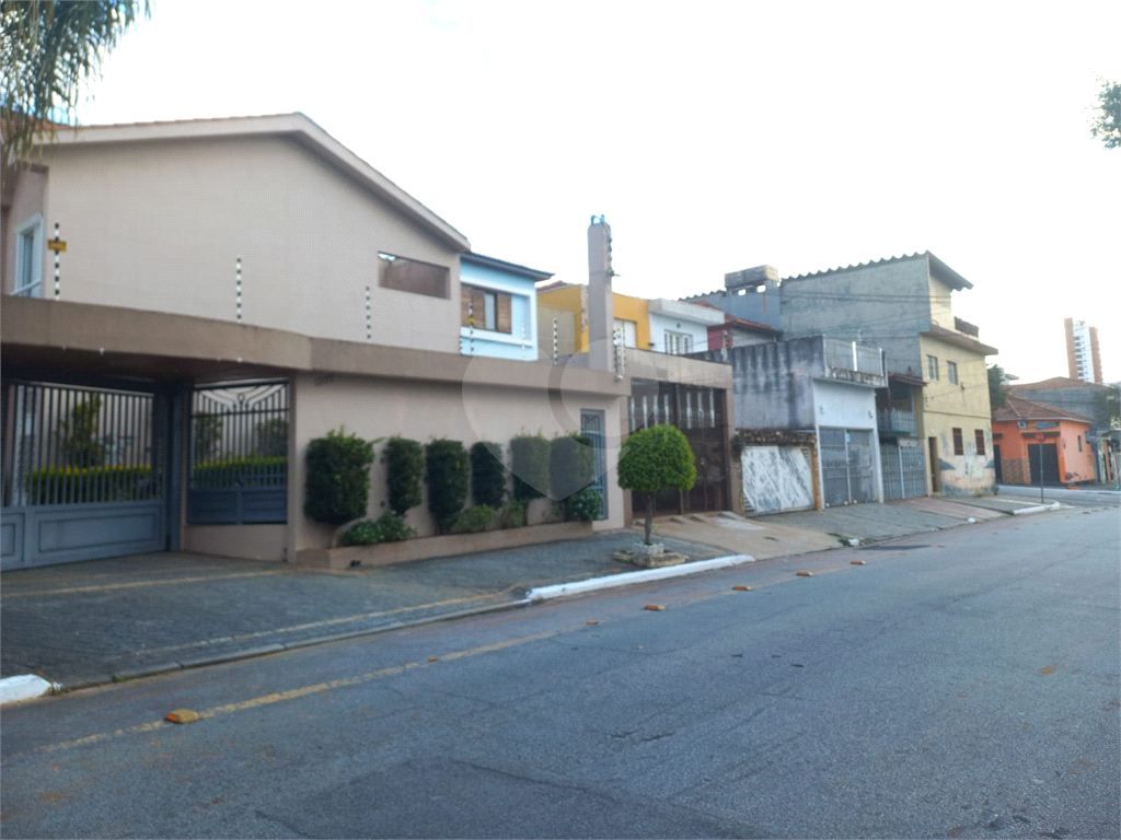 CONDOMÍNIO em VILA CARRÃO
