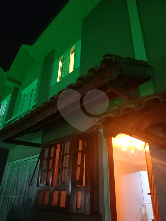 CONDOMÍNIO em VILA CARRÃO