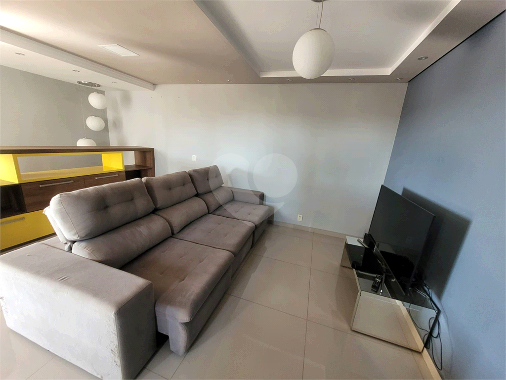 Apartamento à venda com 3 quartos, 65m² - Foto 16