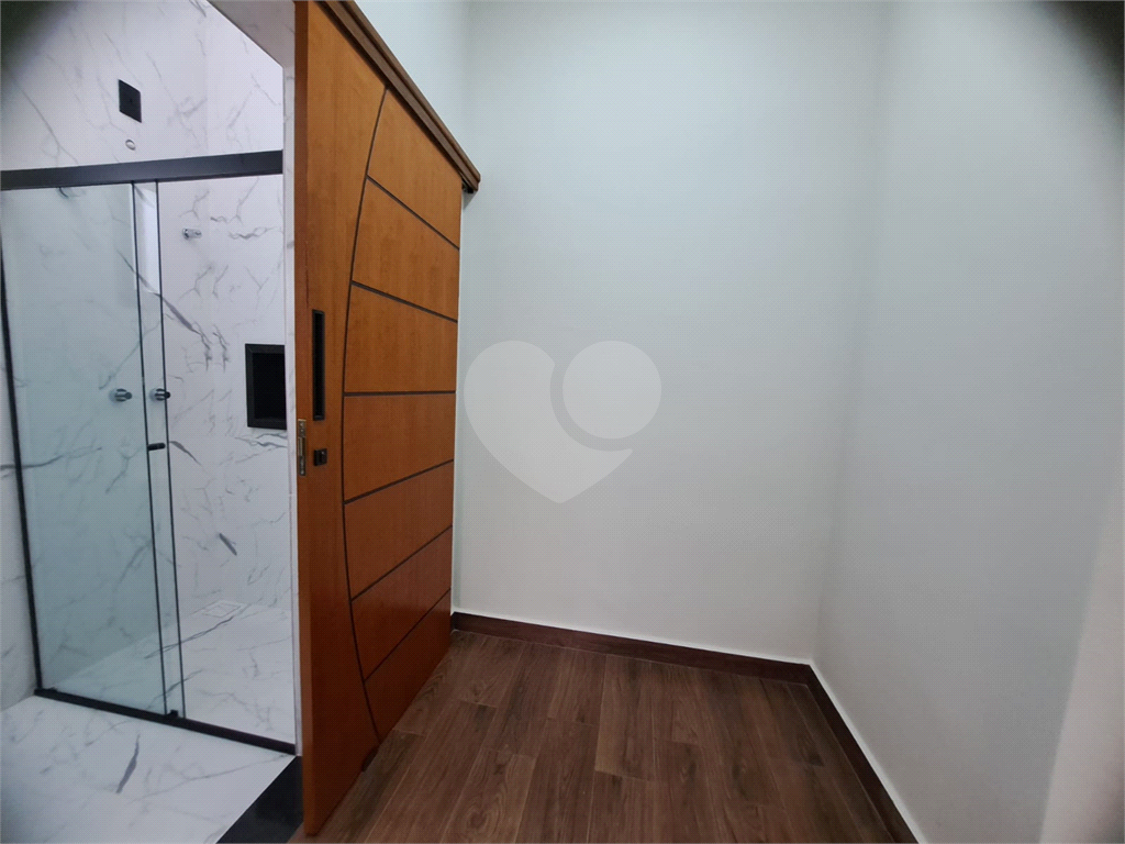 Linda e encantadora casa á venda com 3 dormitórios na adorável cidade de Bragança Paulista -SP