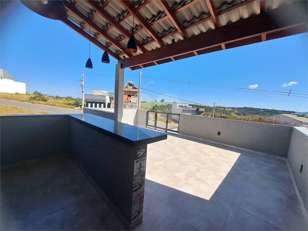 Linda e encantadora casa á venda com 3 dormitórios na adorável cidade de Bragança Paulista -SP