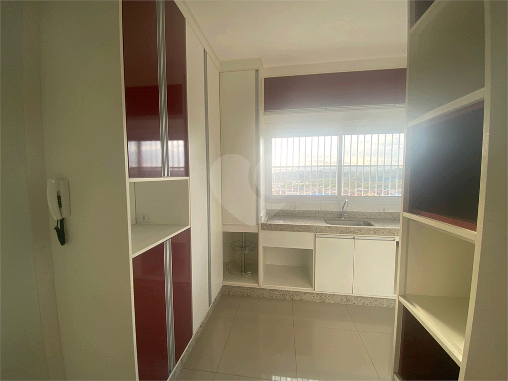 Apartamento para alugar com 2 quartos, 80m² - Foto 9