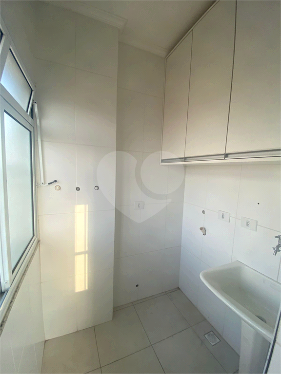 Apartamento para alugar com 2 quartos, 80m² - Foto 25