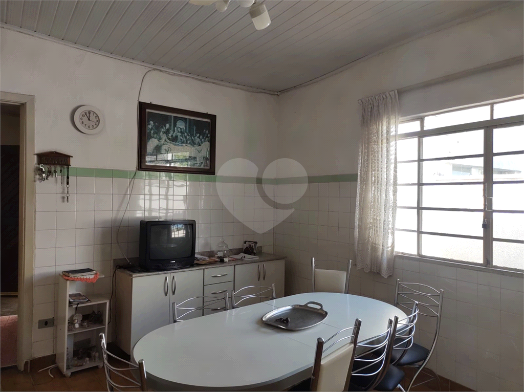 Casa à venda com 4 quartos, 130m² - Foto 18