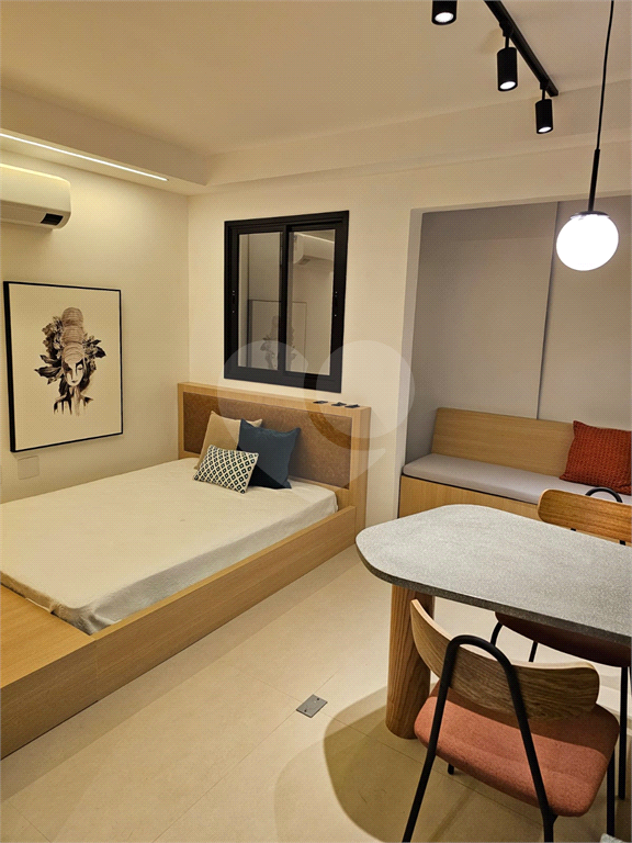 Apartamento à venda em PERDIZES  com 25 m²