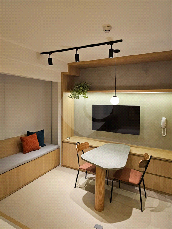 Apartamento à venda em PERDIZES  com 25 m²