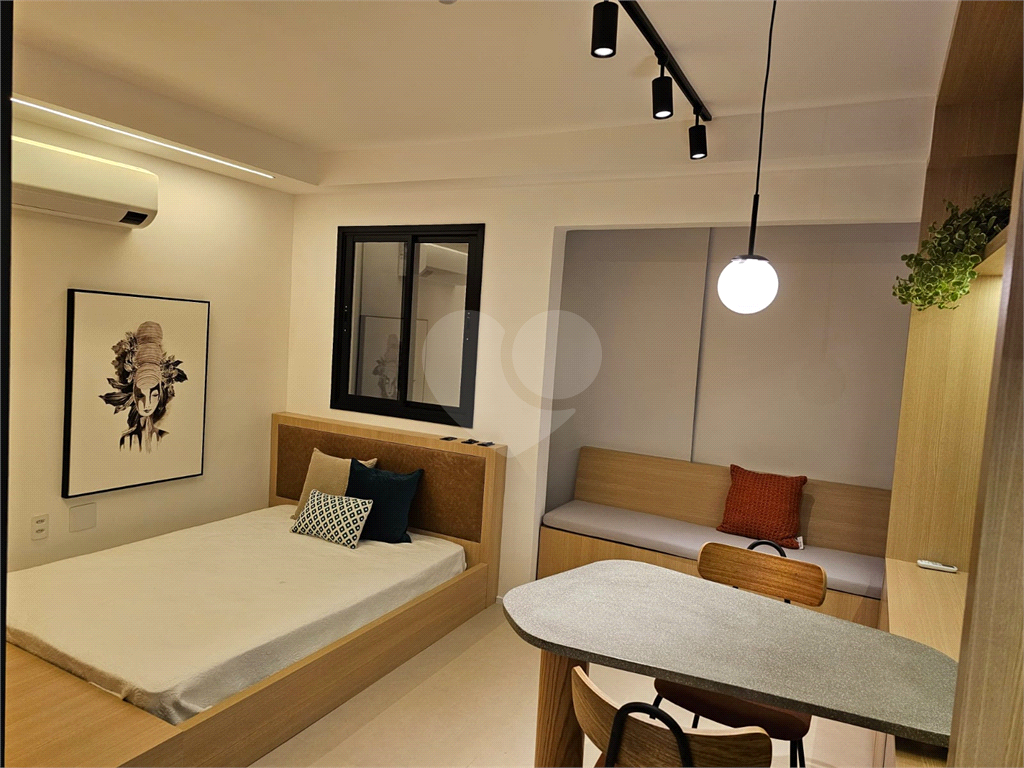 Apartamento à venda em PERDIZES  com 25 m²