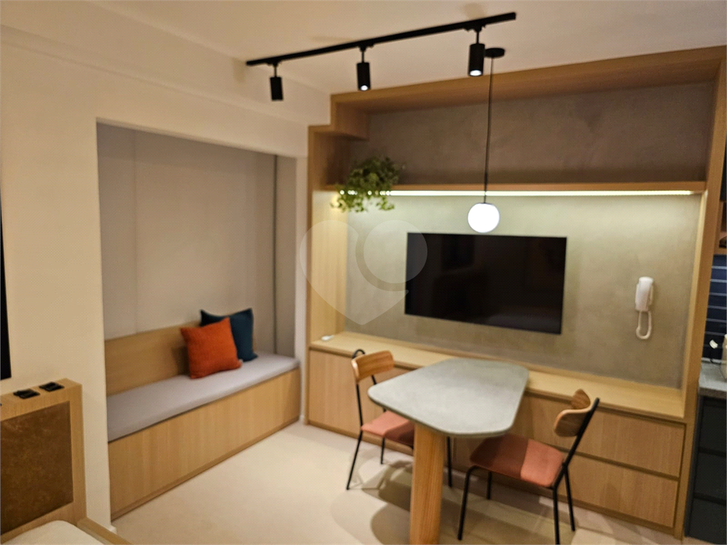 Apartamento à venda em PERDIZES  com 25 m²