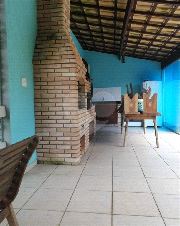 Excelente Sobrado em Condomínio Fechado na