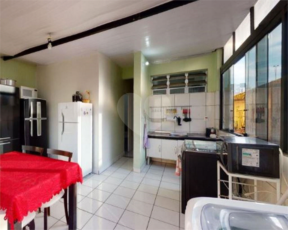APARTAMENTO em BELA VISTA