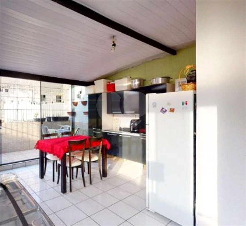 APARTAMENTO em BELA VISTA