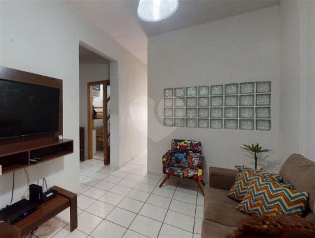 APARTAMENTO em BELA VISTA