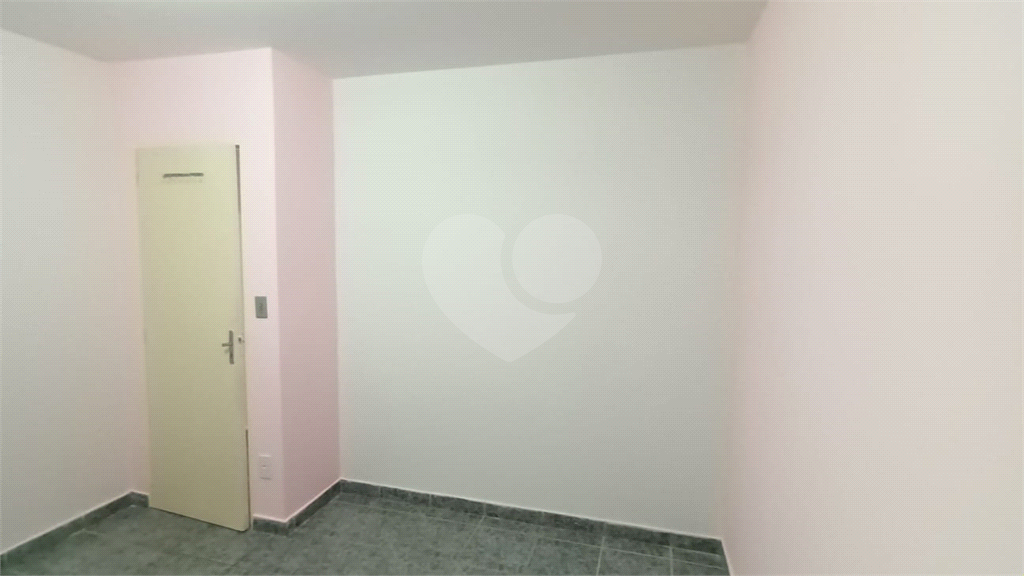 Casa à venda com 3 quartos, 100m² - Foto 15