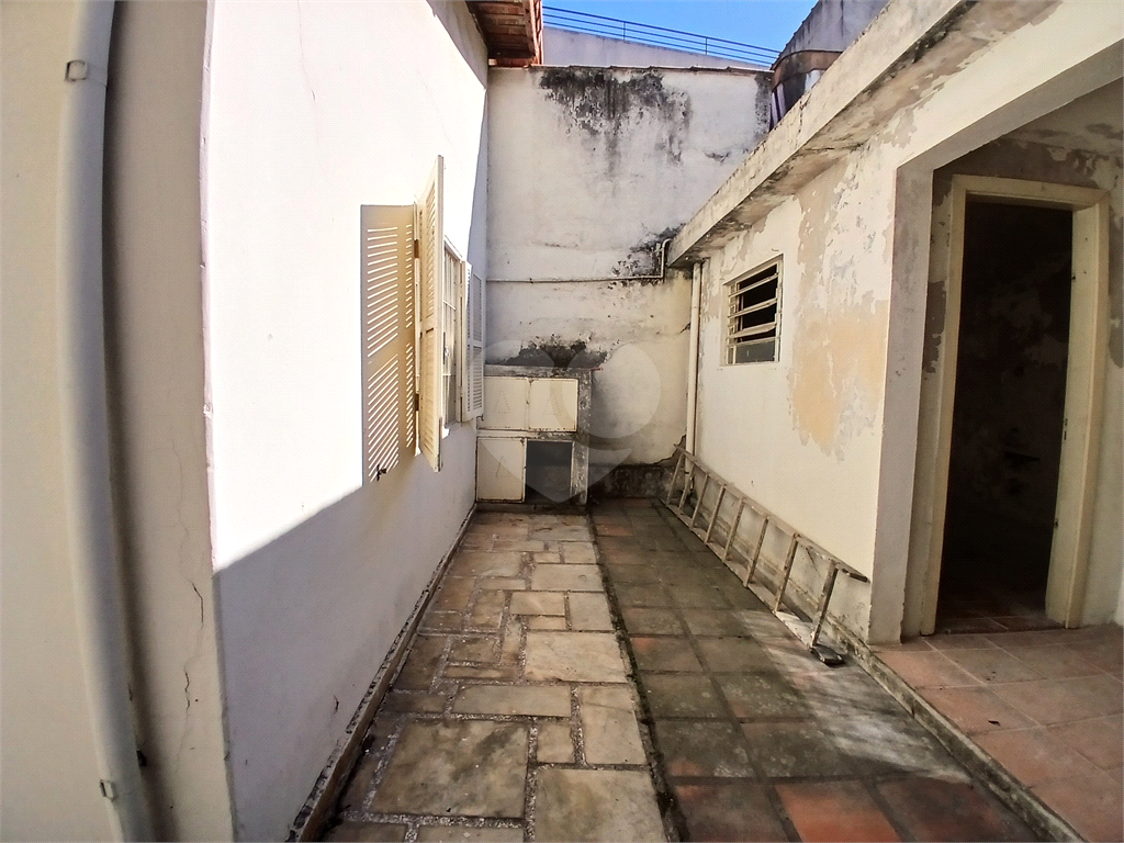 Casa comercial para venda a passos da Braz Leme