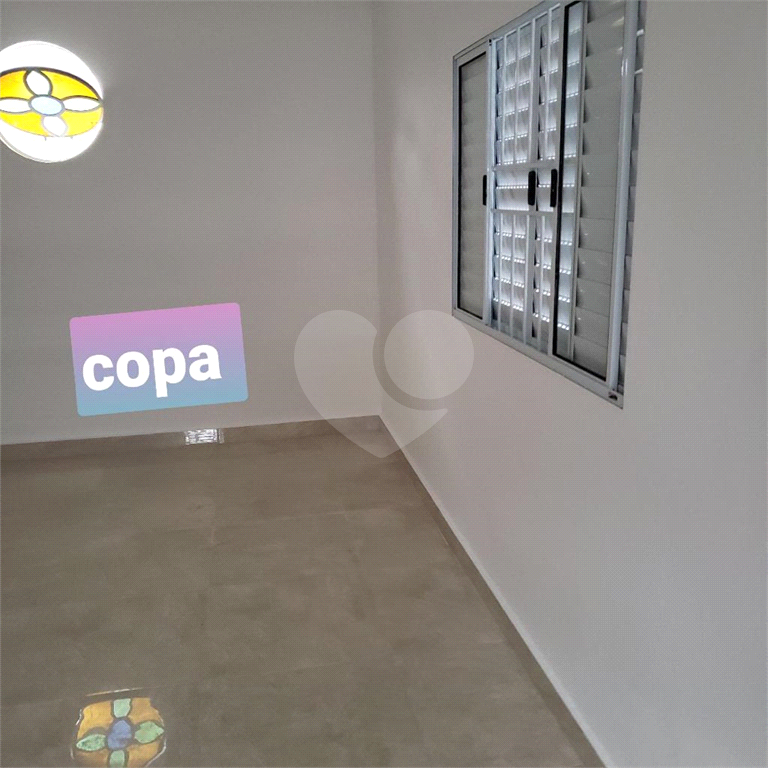 Casa à venda e aluguel com 3 quartos, 153m² - Foto 2