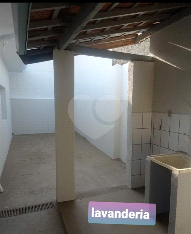 Casa à venda e aluguel com 3 quartos, 153m² - Foto 9