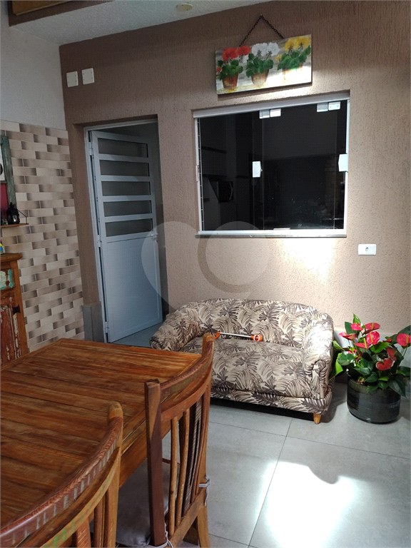 Casa 3 Dormitórios 2 Vagas - Jardim Tremembé
