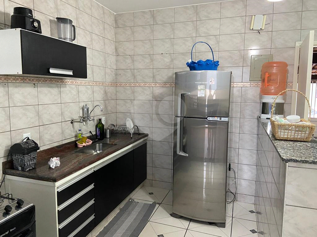 Linda casa térrea á venda com 3 dormitórios na cidade de Bragança Paulista-SP