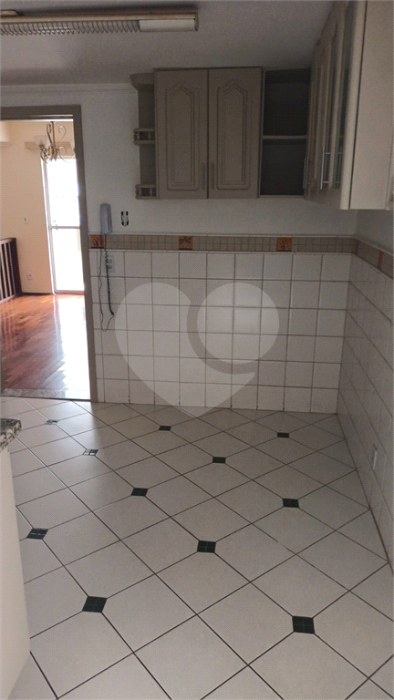 Apartamento à venda com 3 quartos, 110m² - Foto 19