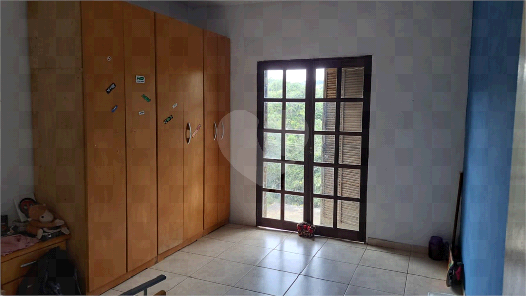 Casa de Condomínio à venda com 3 quartos, 325m² - Foto 24