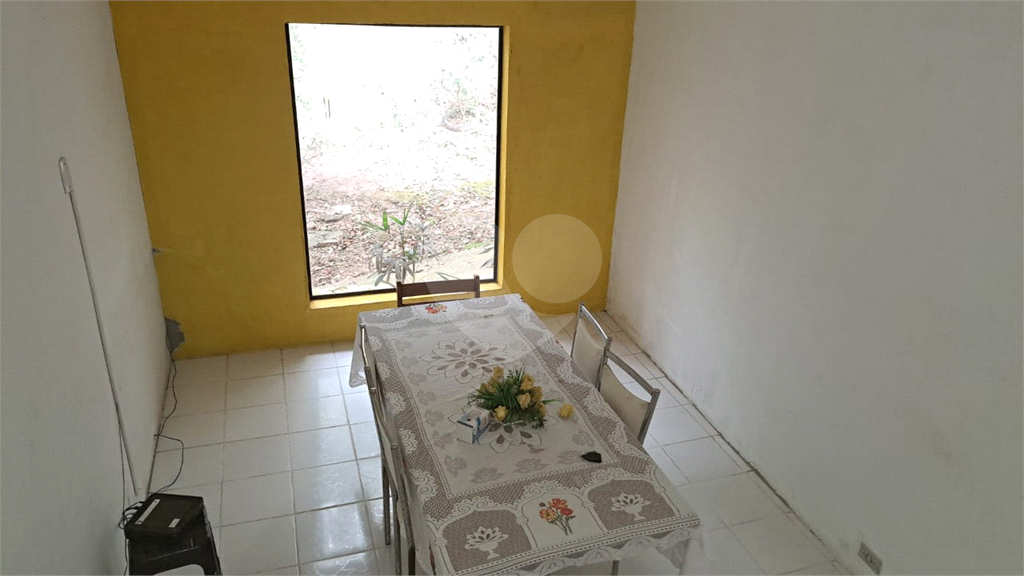 Casa de Condomínio à venda com 3 quartos, 325m² - Foto 27