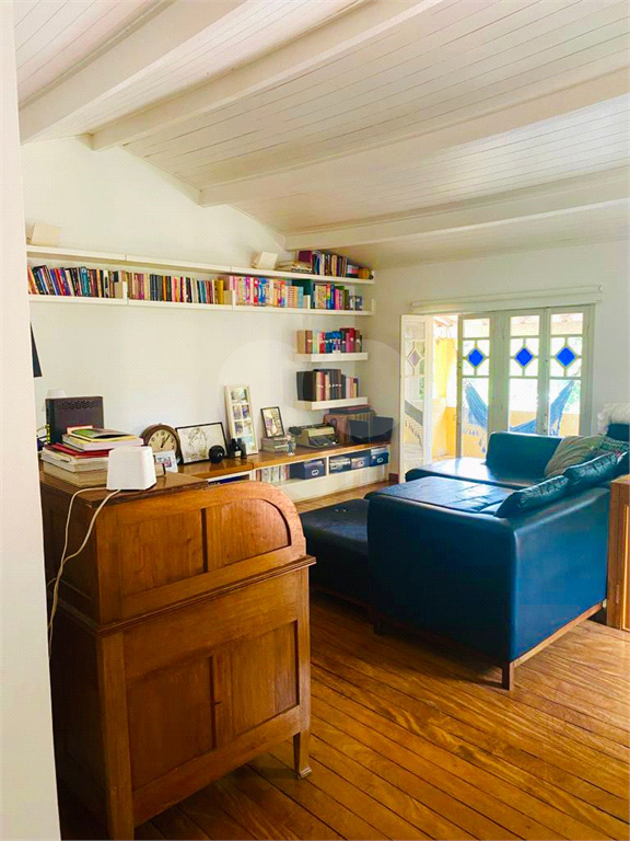 Casa de Condomínio à venda com 3 quartos, 600m² - Foto 9