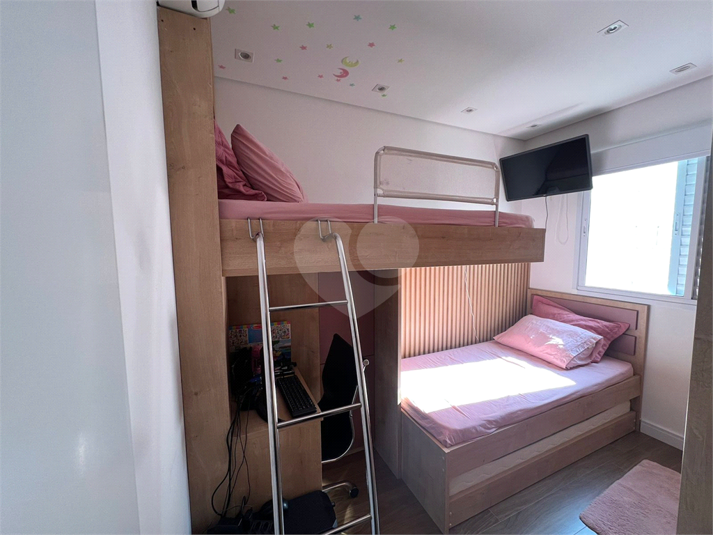 APARTAMENTO em TATUAPÉ