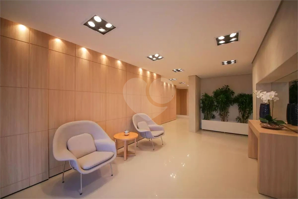 APARTAMENTO em TATUAPÉ