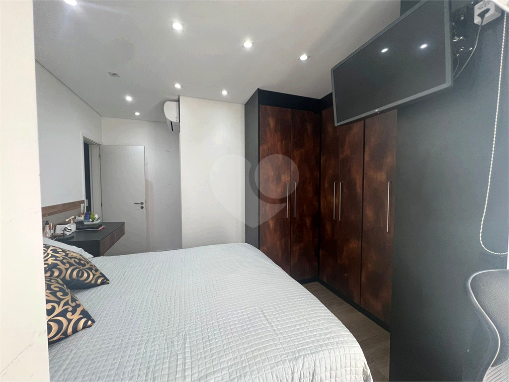 APARTAMENTO em TATUAPÉ