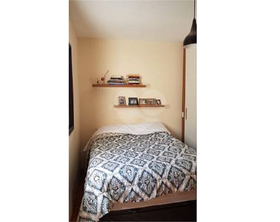 APARTAMENTO em PARAÍSO