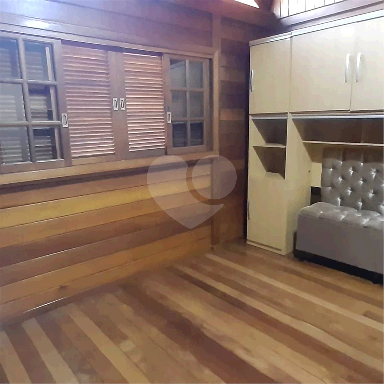 Casa de Condomínio à venda com 5 quartos, 175m² - Foto 10