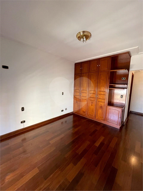 Apartamento alto padrão com 206 m